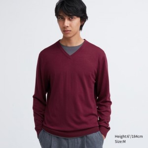 Burgundy Uniqlo Extra Fine Merino V-neck Men Sweaters | 1785253