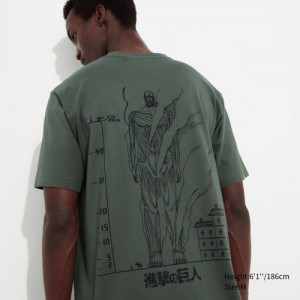 Green Uniqlo Attack on Titan UT Short-Sleeve Women T Shirts | 8976125