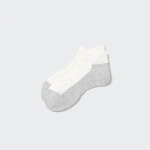 White Uniqlo Heattech Short Men Socks | 9690470