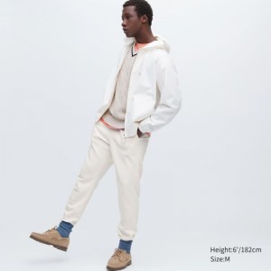 White Uniqlo Joggers Men Pants | 6906968