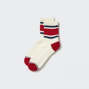 White Uniqlo Pattern Lined Half Men Socks | 5304146