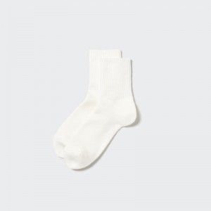 White Uniqlo Soft Pile Half Men Socks | 7664501