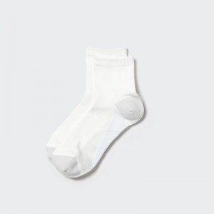 White Uniqlo Sports Half Men Socks | 5927136