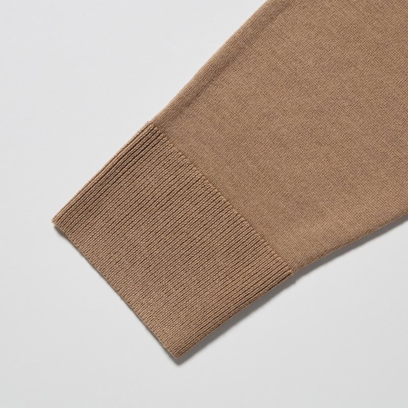 Beige Uniqlo Extra Fine Merino V-neck Men Sweaters | 1637263