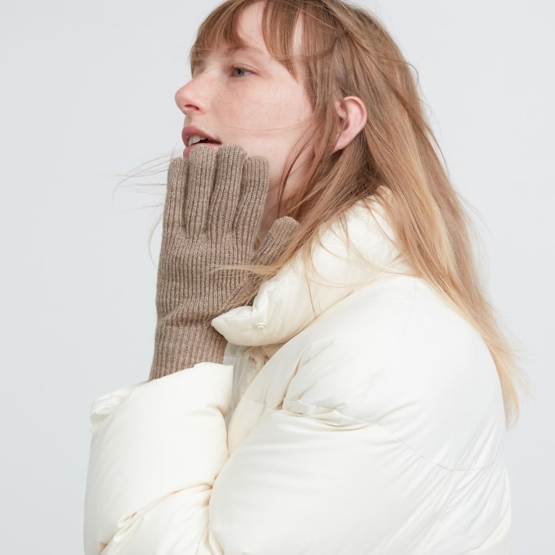 Beige Uniqlo HEATTECH Knitted Men Gloves | 102571