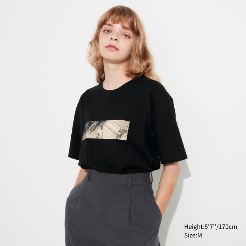 Black Uniqlo Attack on Titan UT Short-Sleeve Women T Shirts | 6408442