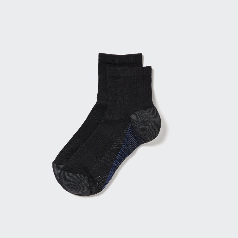 Black Uniqlo Sports Half Men Socks | 629918