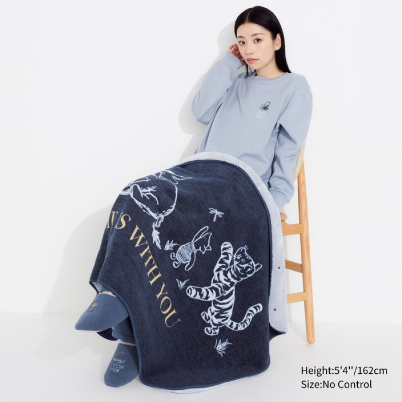 Blue Uniqlo Fleece Reversible Women Blanket | 6402188