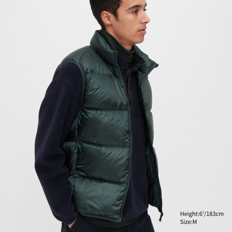 Green Uniqlo Ultra Light Down Wide Quilt Men Vest | 510610