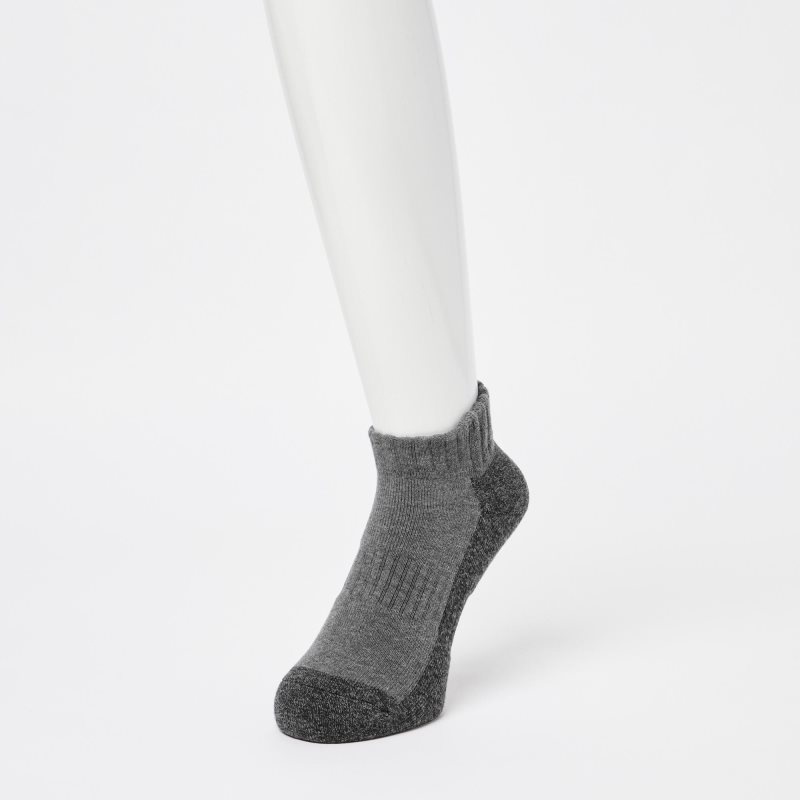 Grey Uniqlo Heattech Short Men Socks | 3580972
