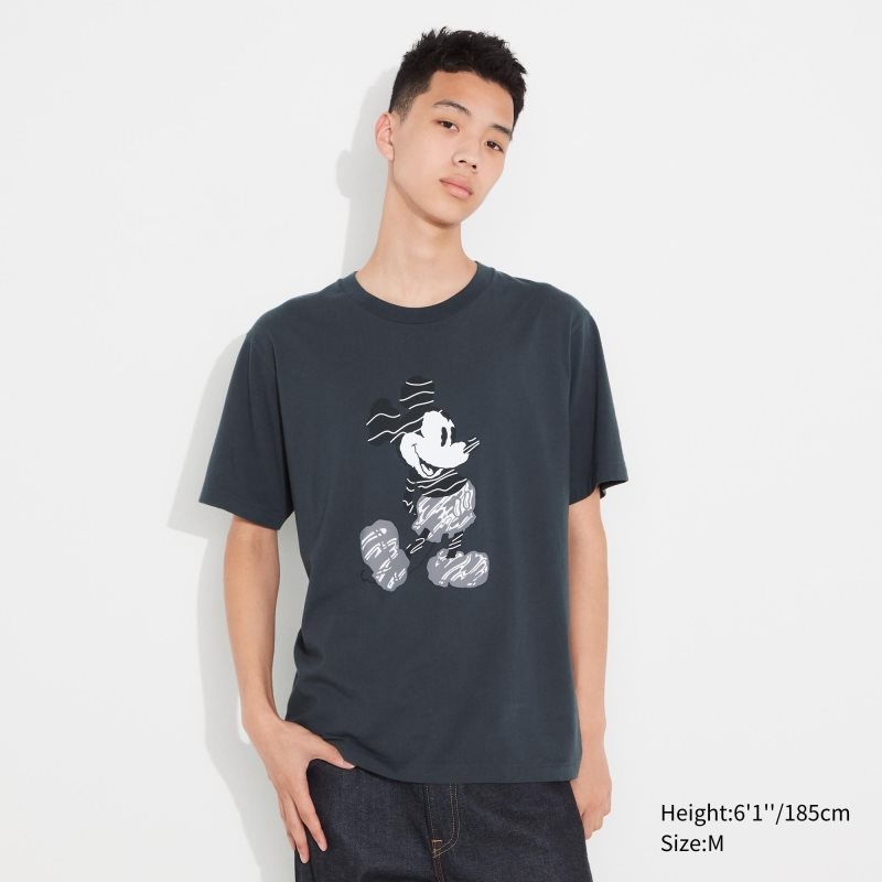 Grey Uniqlo Mickey Stands Ut Short-sleeve Graphic Men T Shirts | 8165463