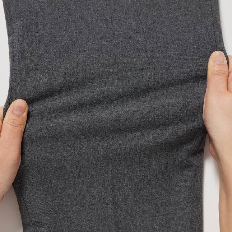 Grey Uniqlo Smart Ankle Length Men Pants | 3033732