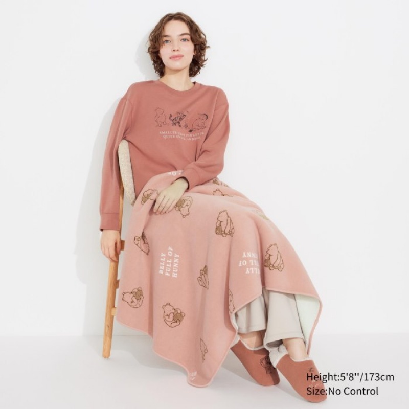Pink Uniqlo Winnie the Pooh Collection Fleece Reversible Women Blanket | 9776732