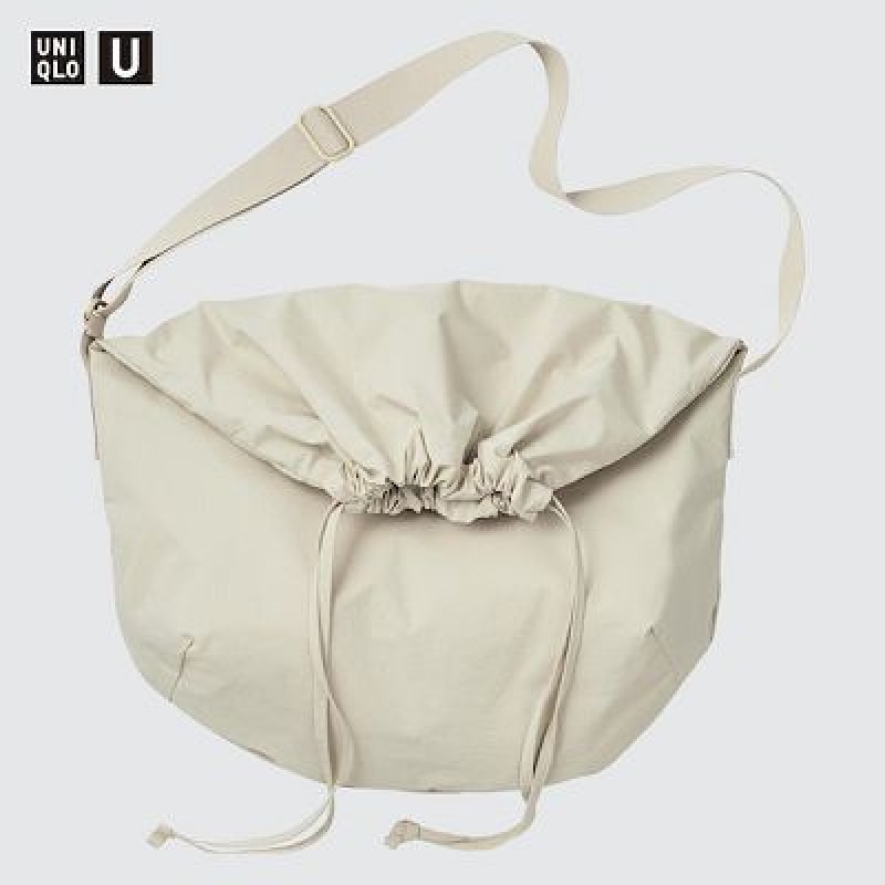 White Uniqlo Drawstring Women Tote Bags | 8409876