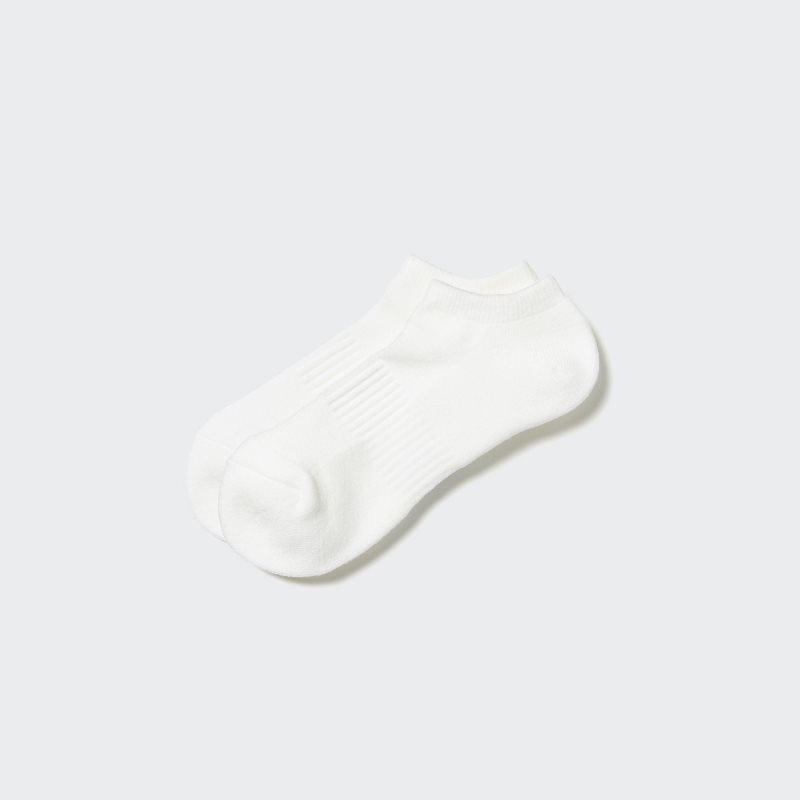 White Uniqlo Heattech Pile Short Men Socks | 1225875