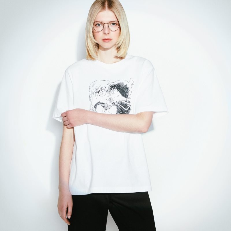 White Uniqlo Introduction Of Detective Conan Case Closed Ut Short-sleeve Graphic Men T Shirts | 898852