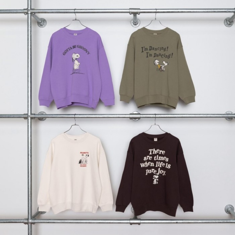 White Uniqlo PEANUTS Dance Time with Snoopy Long-Sleeve Women Sweatshirts | 6345783