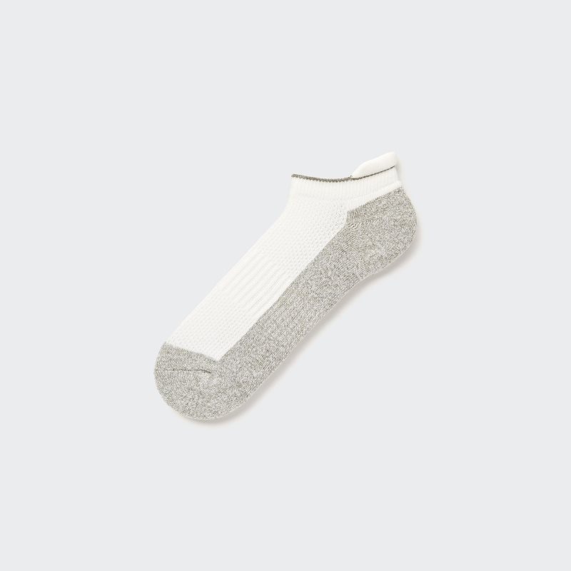 White Uniqlo Sports Pile-lined Short Men Socks | 4571534
