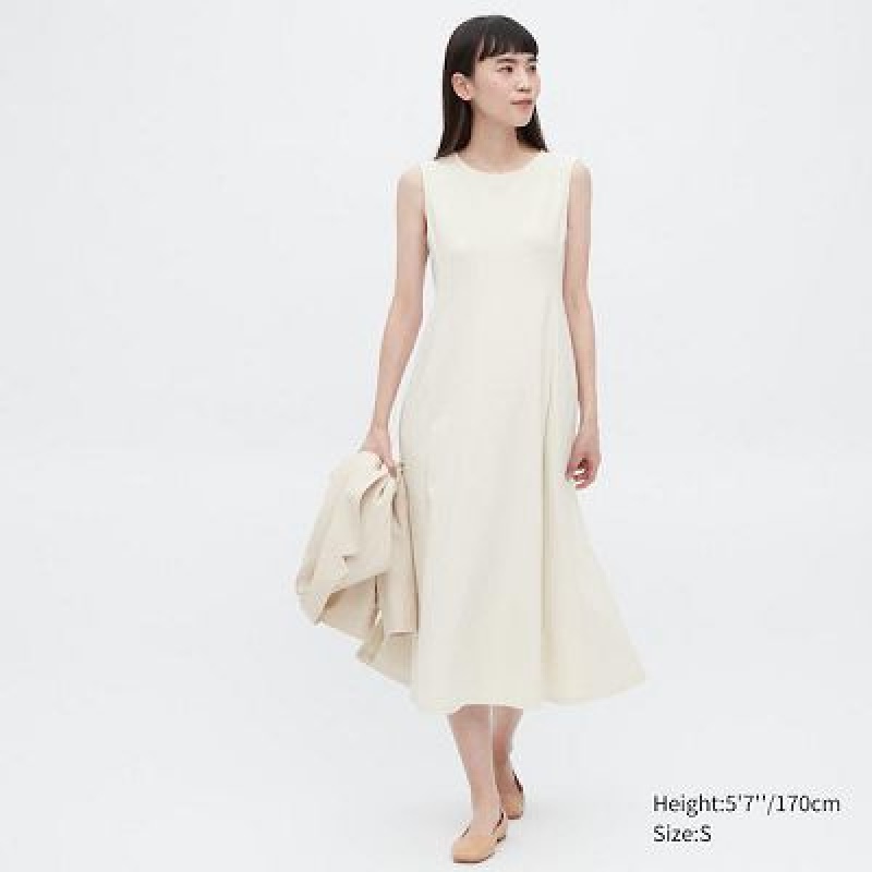 White Uniqlo Ultra Stretch AIRism Sleeveless Women Dress | 1752208