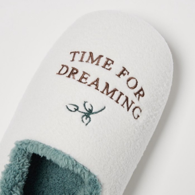 White Uniqlo Winnie the Pooh Collection Women Slippers | 4720468